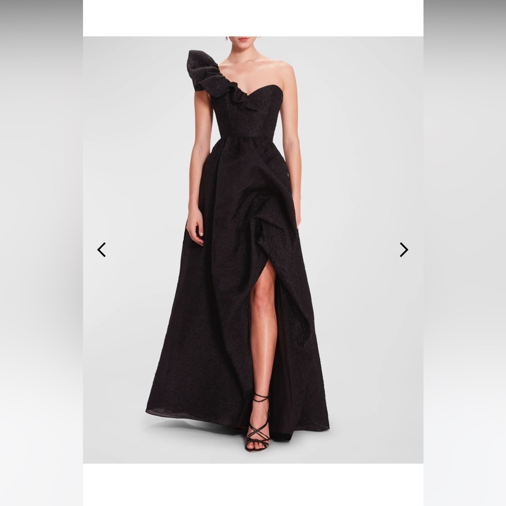 Marchesa Notte cloque ball gown. Beautiful dress worn once. NWT.